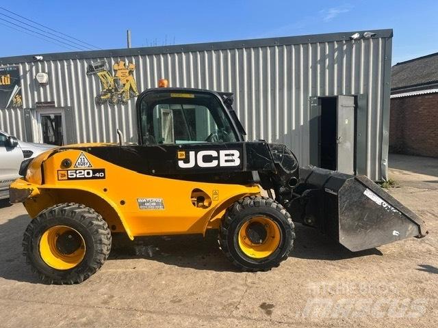 JCB 520-40 Телескопични товарачи