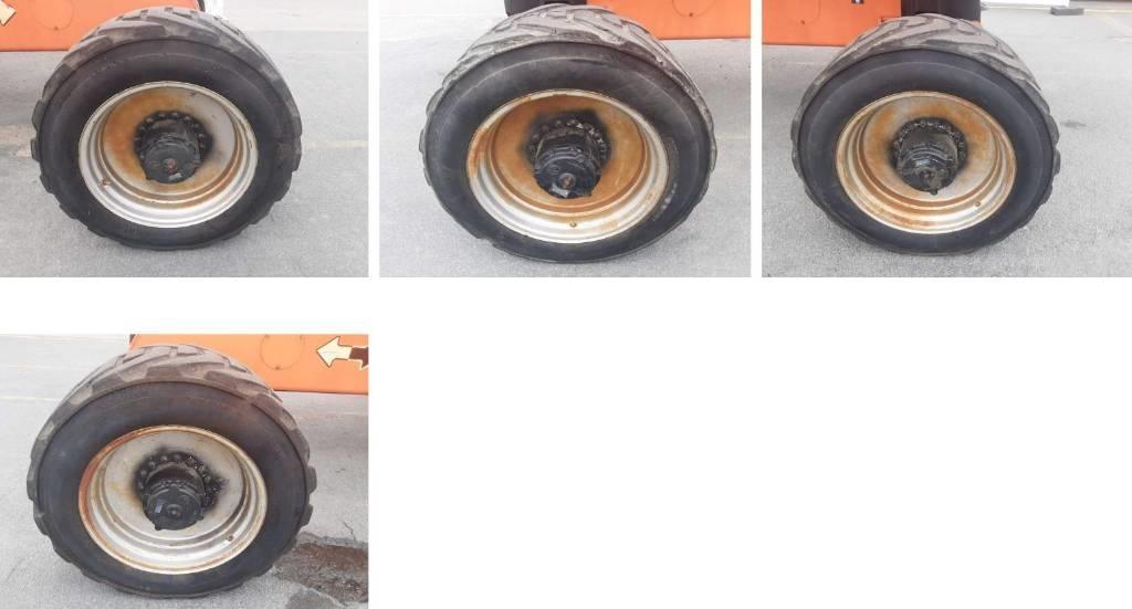 JLG 1200 SJP Телескопични повдигачи
