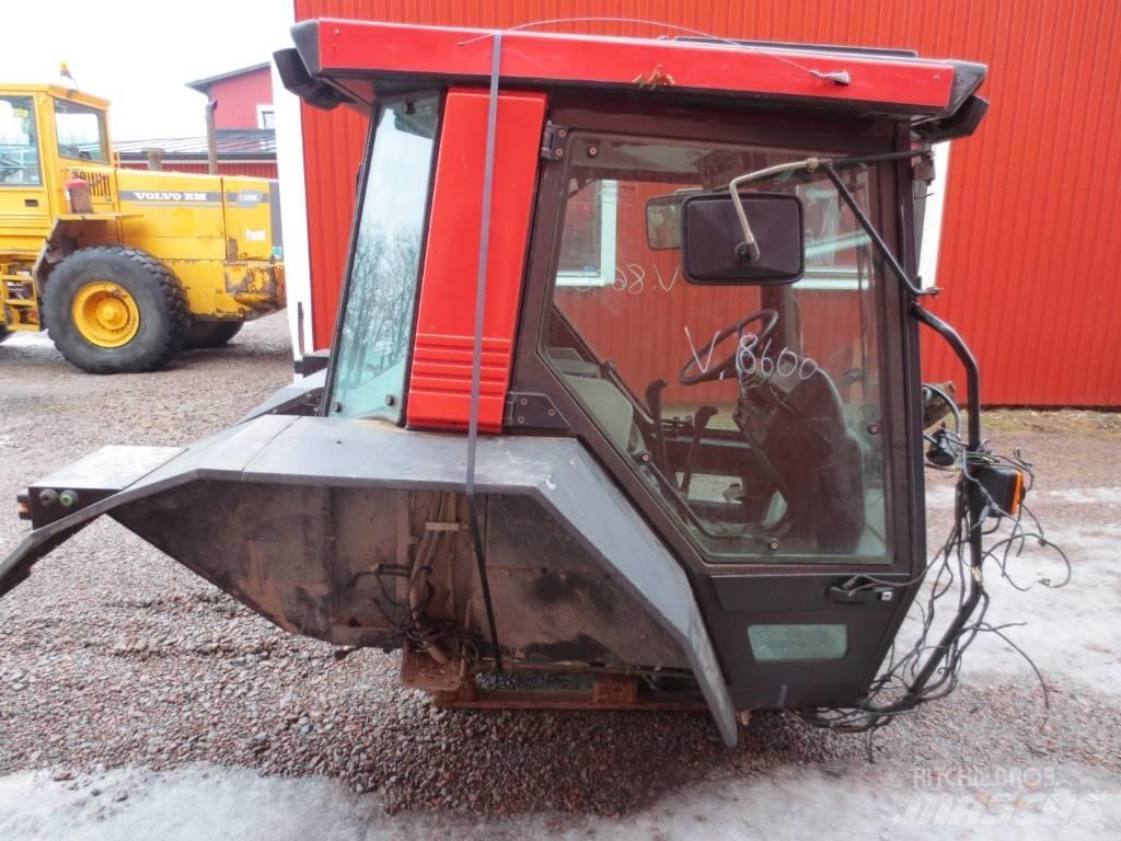 Valmet 8600 Кабина