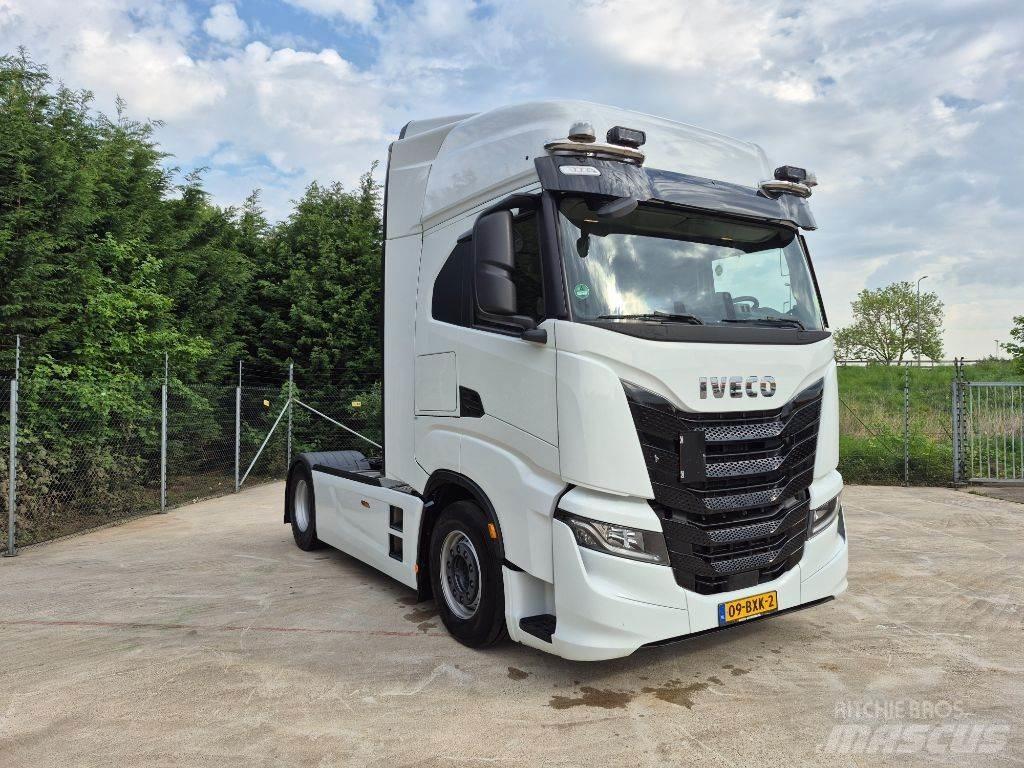 Iveco S-Way 490 Влекачи