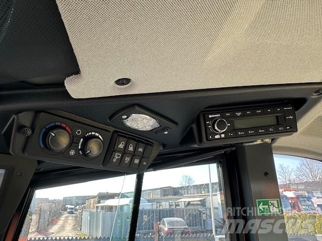 Kramer 8155 Колесни товарачи