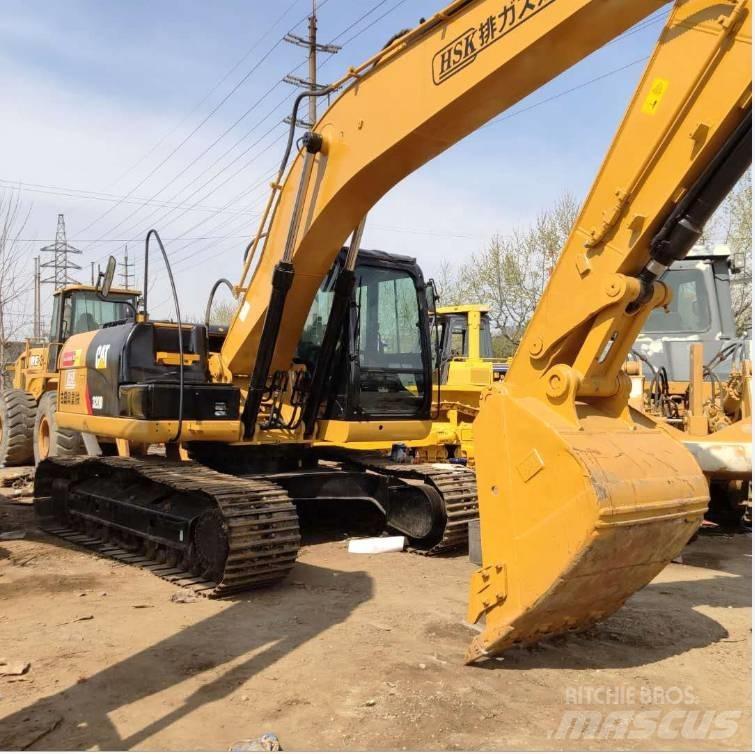 CAT 320D Верижен екскаватор