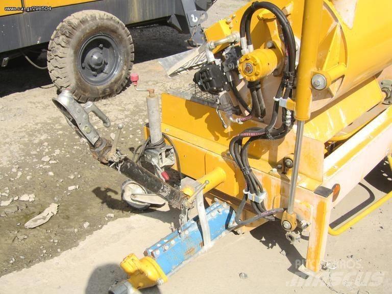 Kubota BUNKER sp 11 Бетонопомпи
