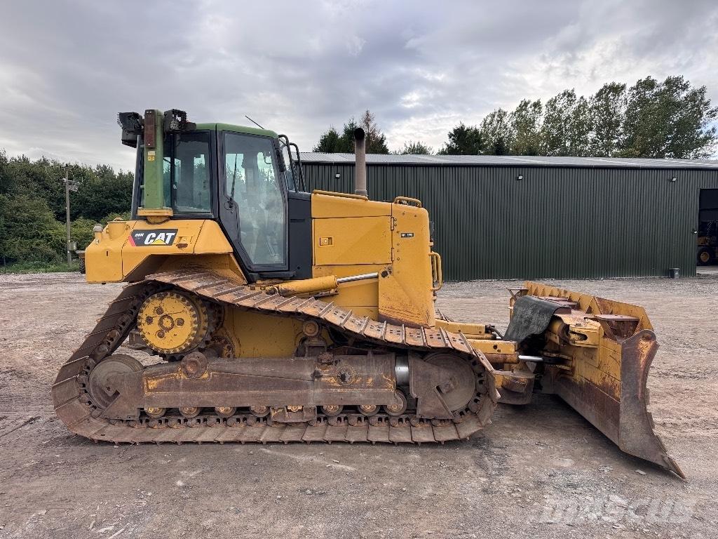 CAT D 6 N LGP Верижни булдозери
