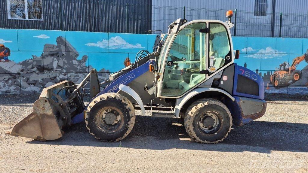 Kramer 750 Колесни товарачи