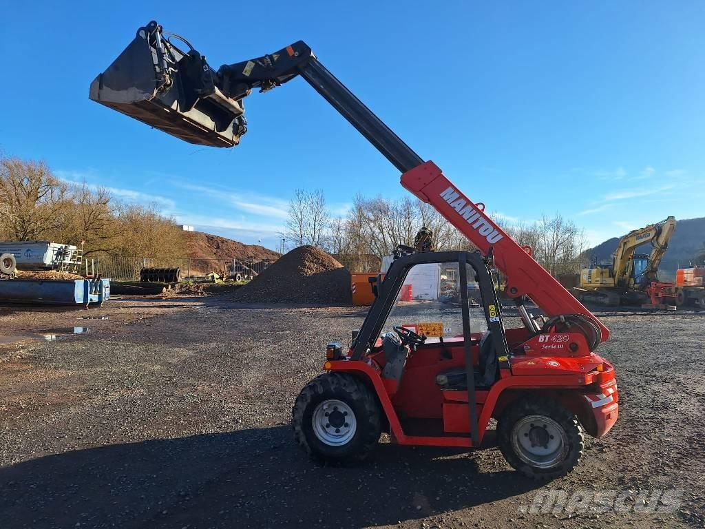 Manitou BT420 Телескопични товарачи