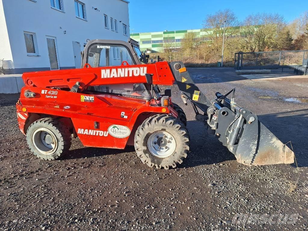 Manitou BT420 Телескопични товарачи