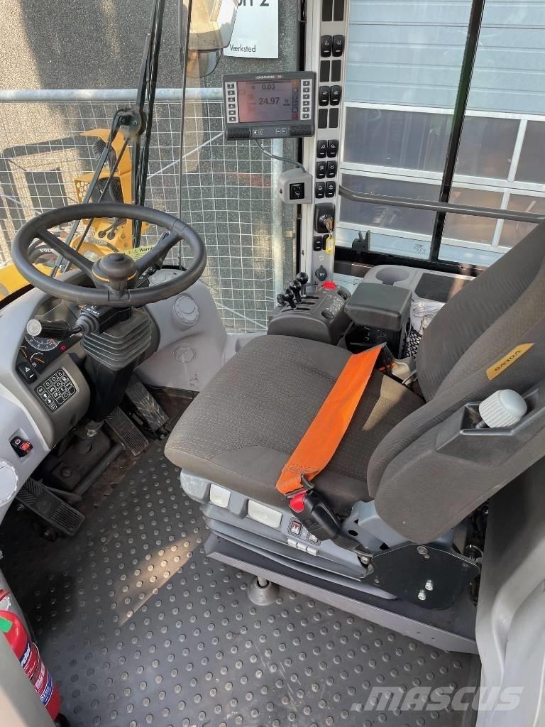 Volvo L90H Long boom Колесни товарачи