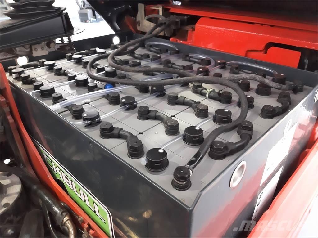 Linde E16C 02 Електрически вилични кари-повдигачи