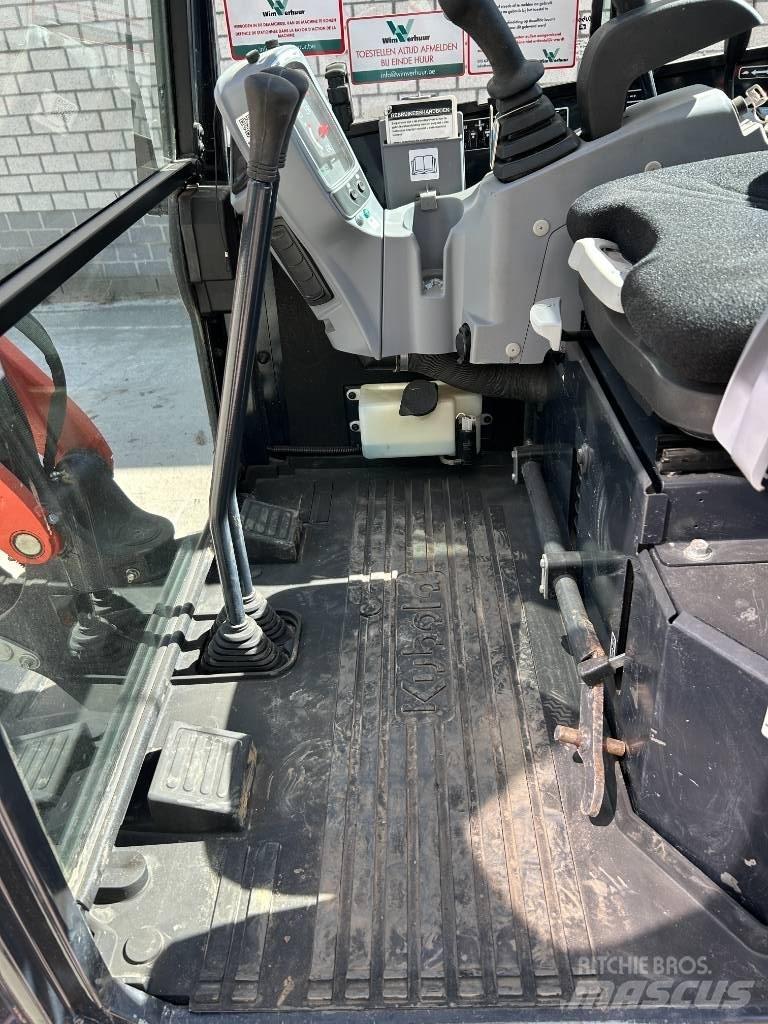 Kubota U 27-4 Мини екскаватори < 7 т