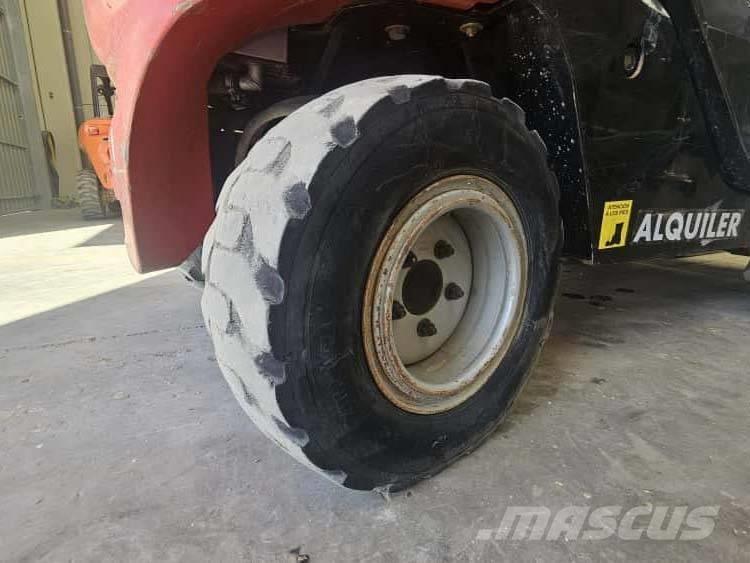 Manitou MC 18 Дизелови камиони