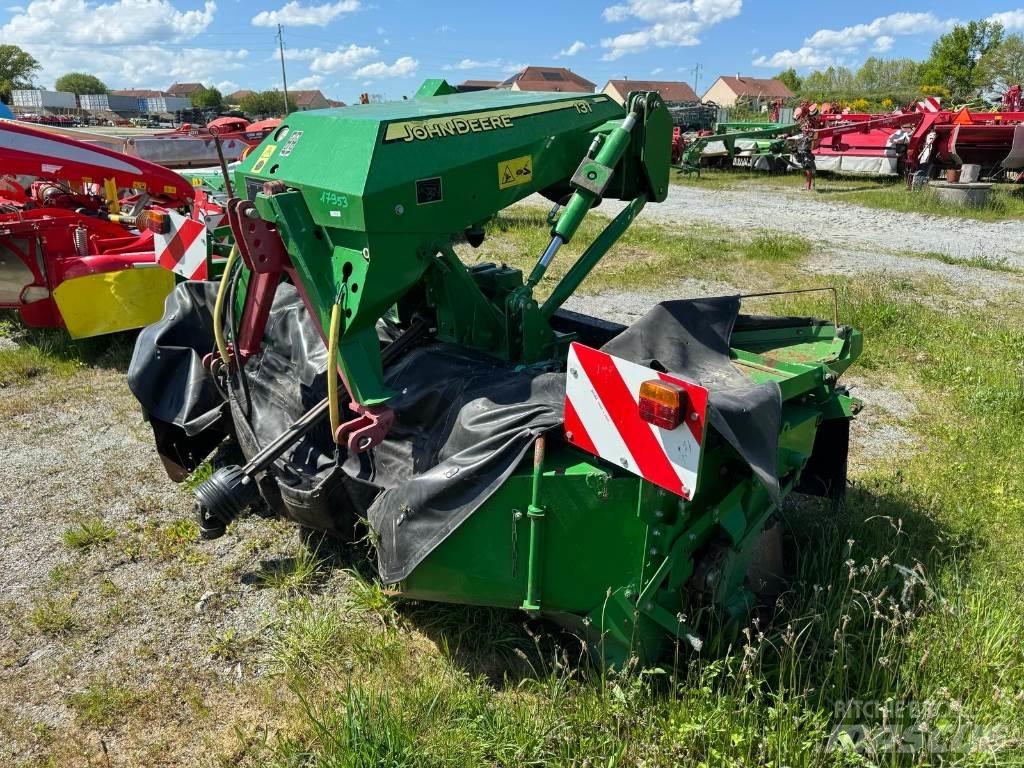 John Deere 131 Косачки за монтиране и теглене