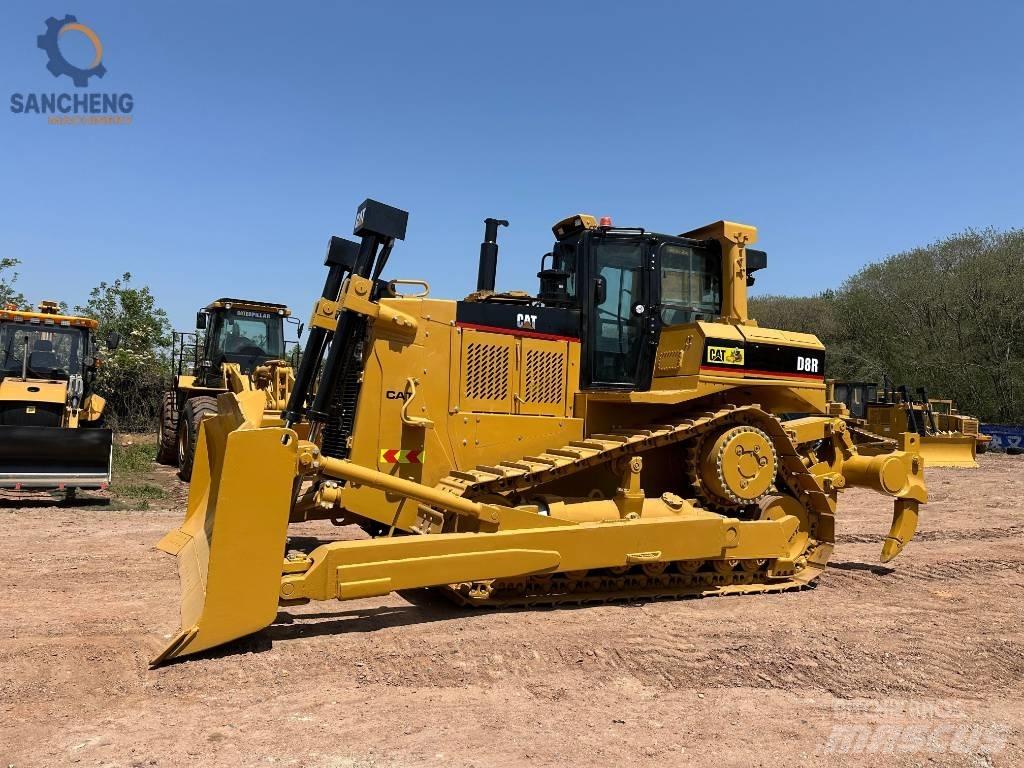 CAT D 8 R Верижни булдозери
