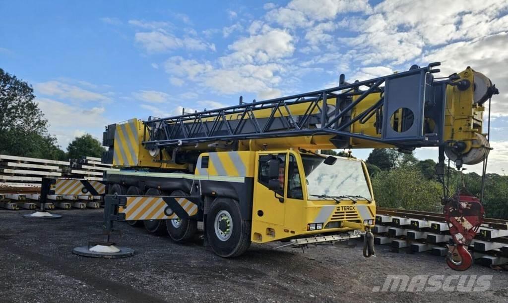 Terex AC140C Всъдеходни кранове