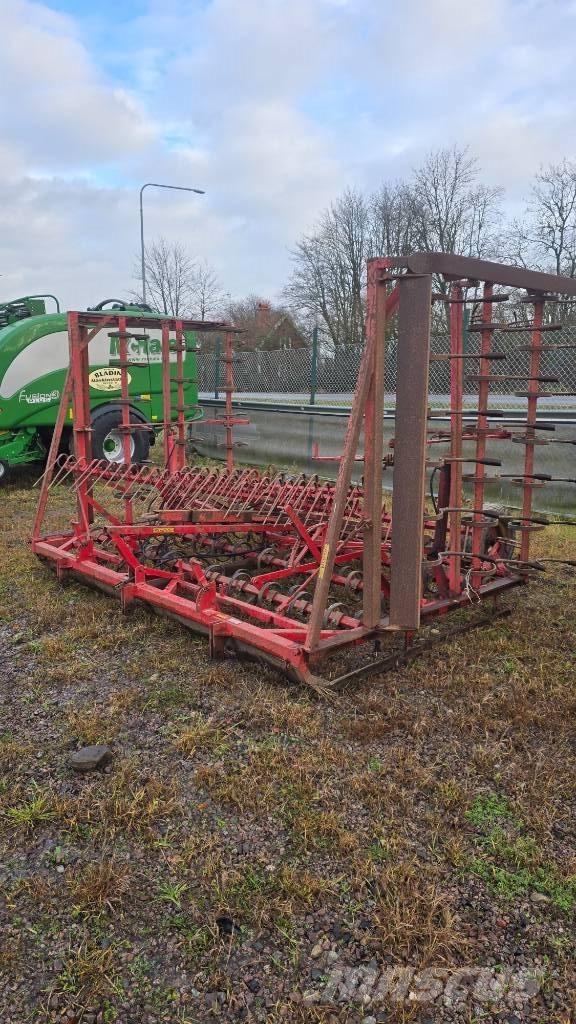 Väderstad Medharv Брани