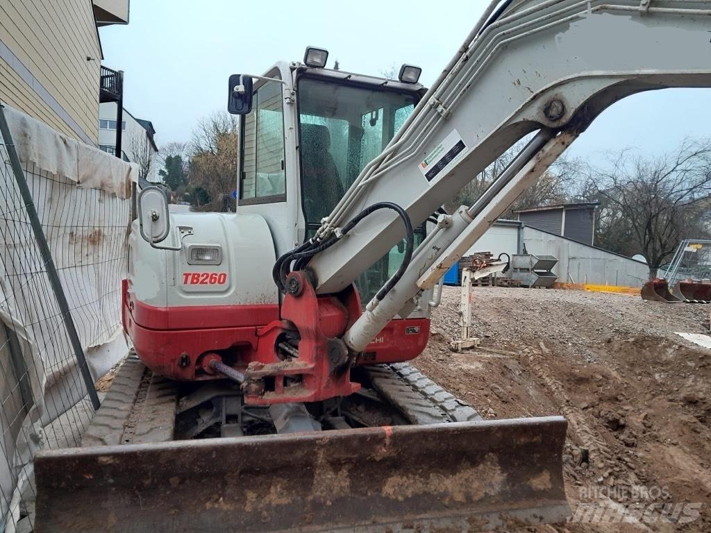 Takeuchi TB 260 Мини екскаватори < 7 т