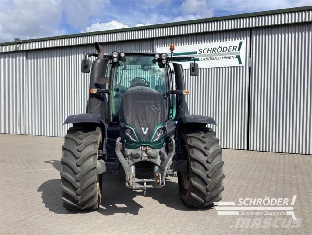 Valtra T 154 H Трактори