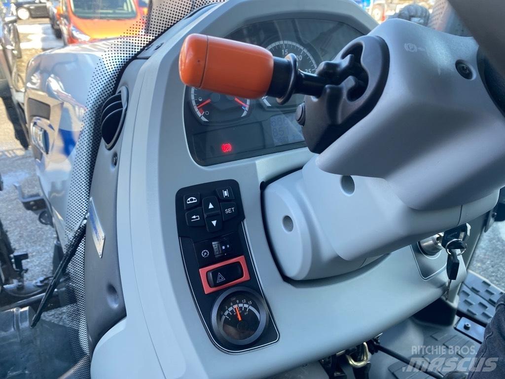 Valtra T 174 Трактори