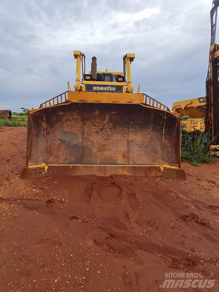 Komatsu D 375 A Верижни булдозери
