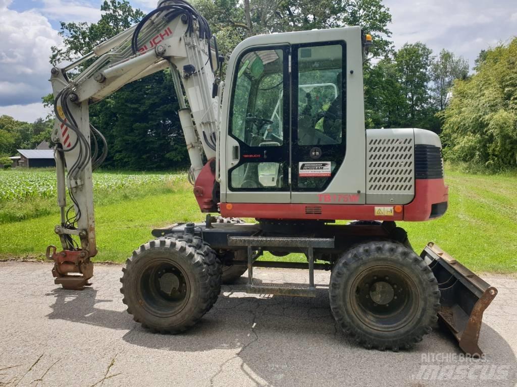 Takeuchi TB175W Колесни екскаватори