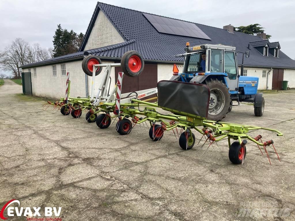 CLAAS Volto 870 T Гребла и сенообръщачки