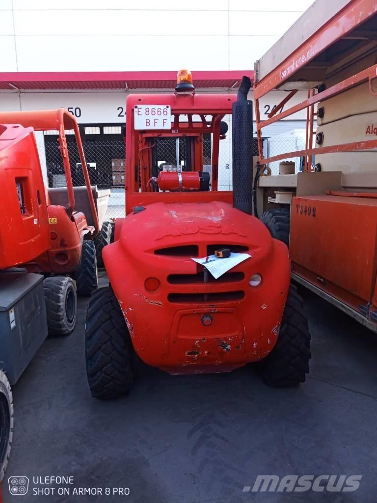 Ausa C 250 H X4 Дизелови камиони