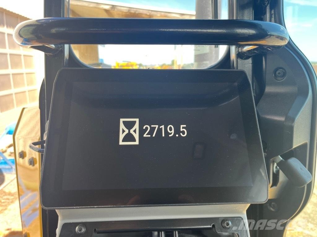 CAT D5 - D5 LGP Верижни булдозери
