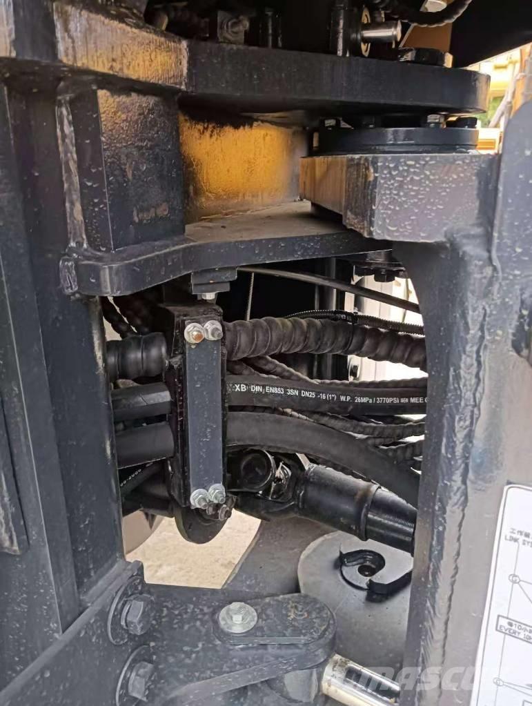 XCMG ZL 50 GN Колесни товарачи