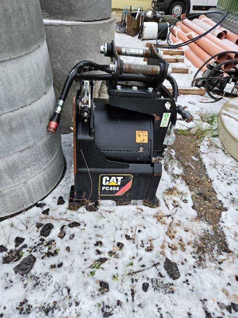 CAT PC 404 Рендосвач