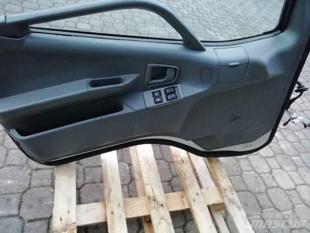 Mitsubishi CANTER Транспорт - Други
