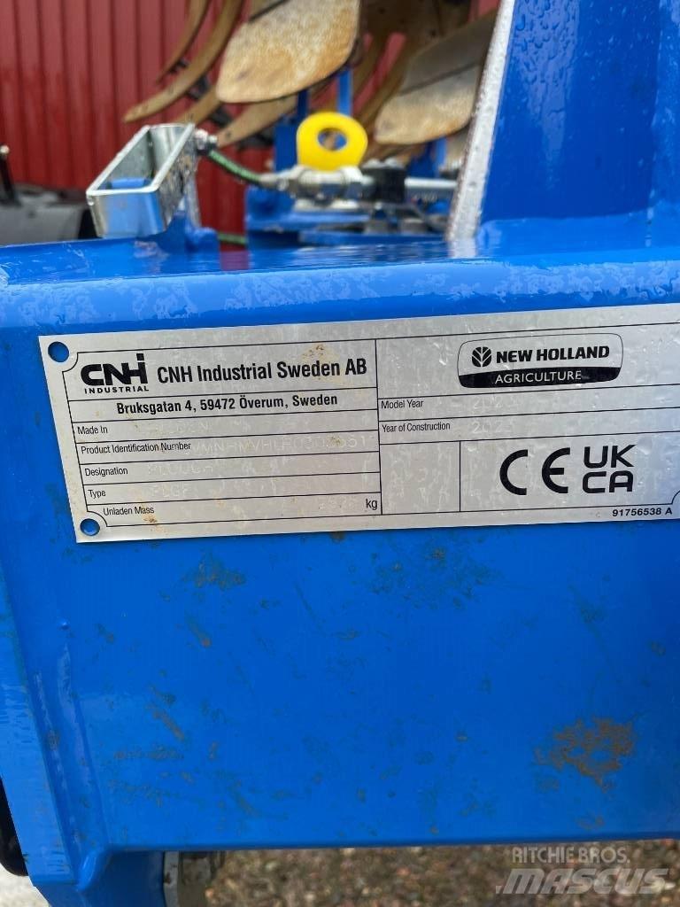 New Holland PHV4875H Реверсивни плугове