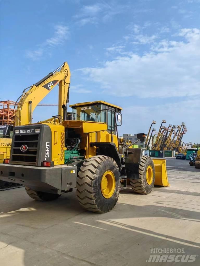 SDLG 956L Колесни товарачи