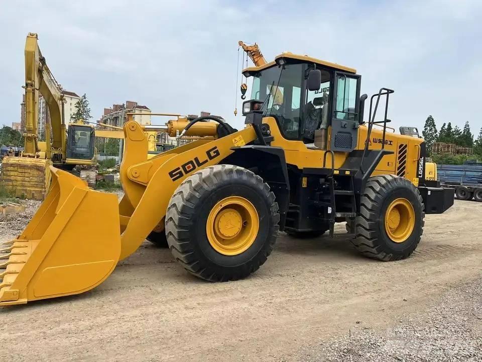 SDLG 956L Колесни товарачи
