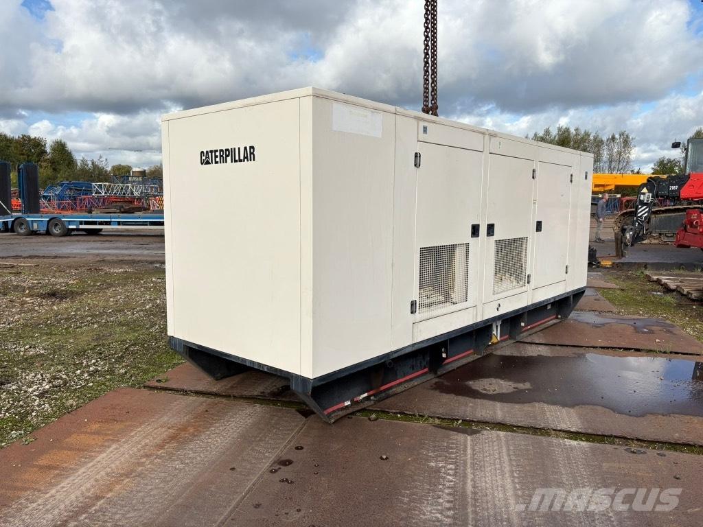 CAT 350 KVA Дизелови генератори
