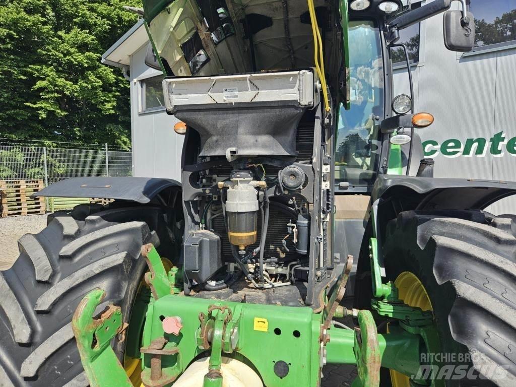John Deere 6210R Трактори