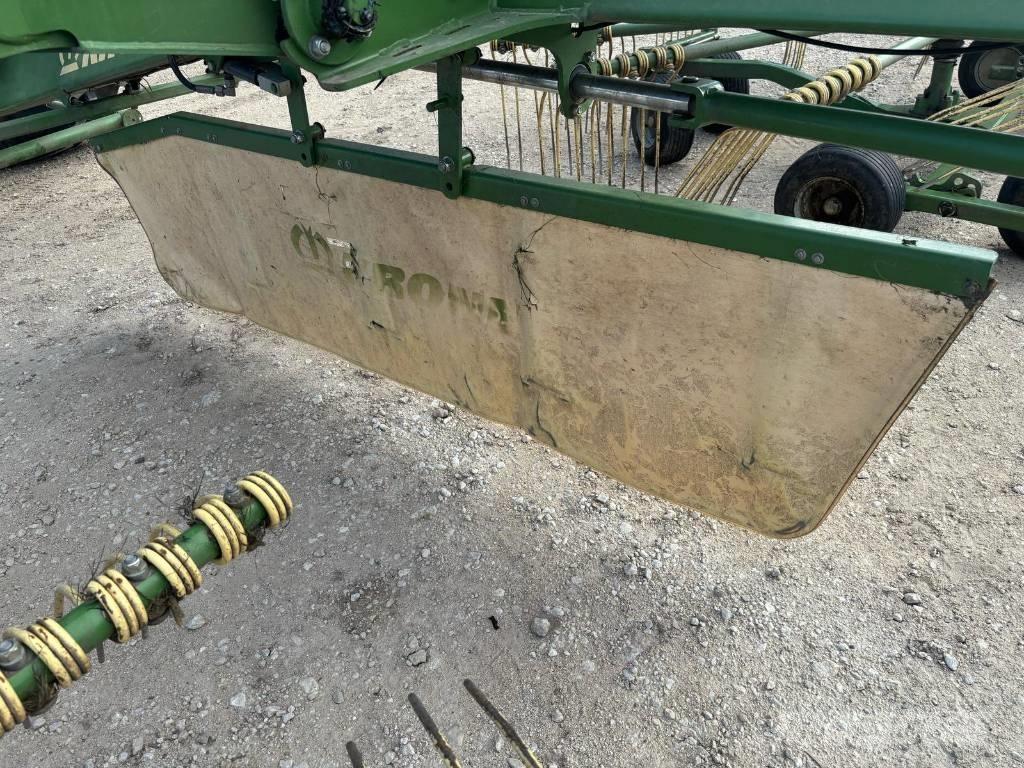 Krone Swadro TC 880 Гребла и сенообръщачки
