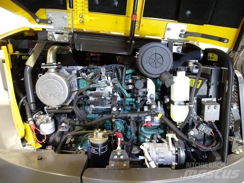 Volvo ECR 88 D Средни екскаватори 7т - 12т