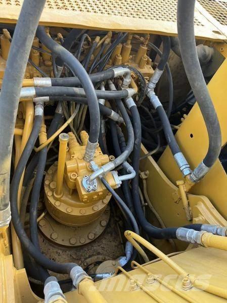 CAT 320 C Верижен екскаватор