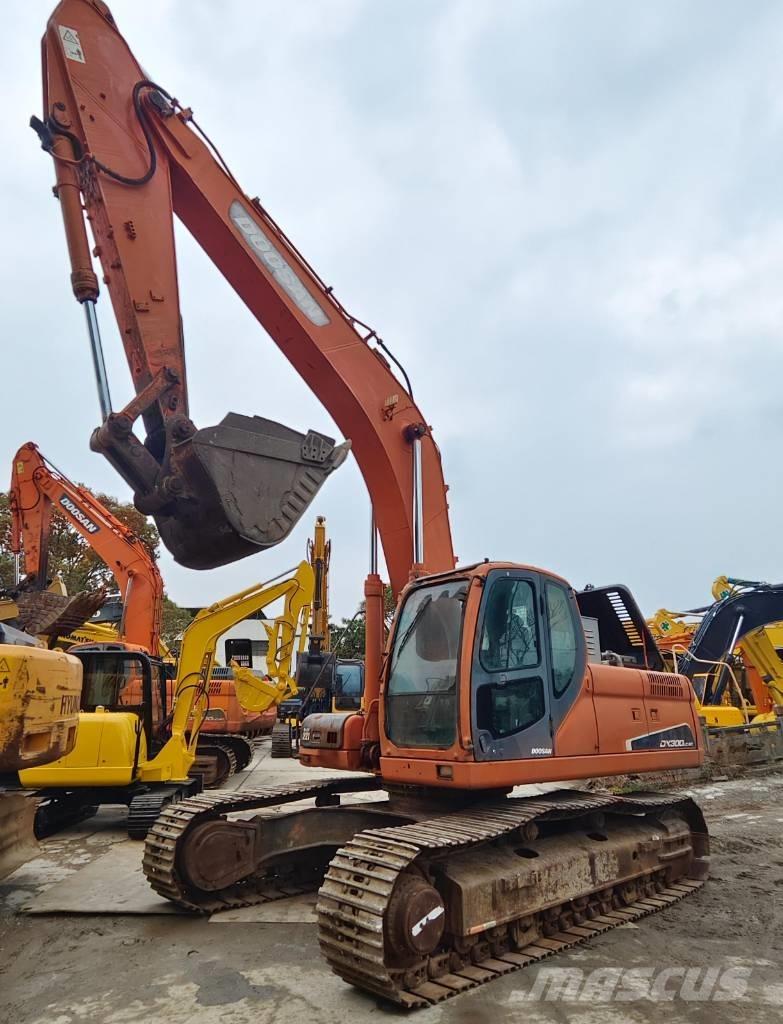 Doosan DX 300 LC Верижен екскаватор