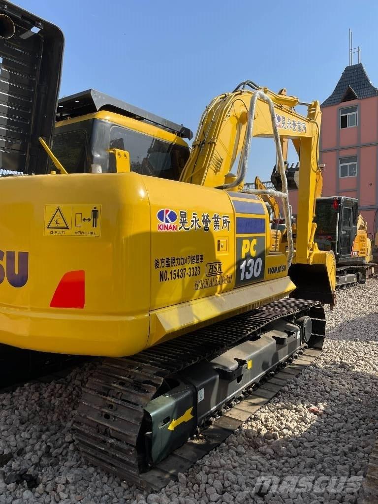 Komatsu 130-7 Верижен екскаватор