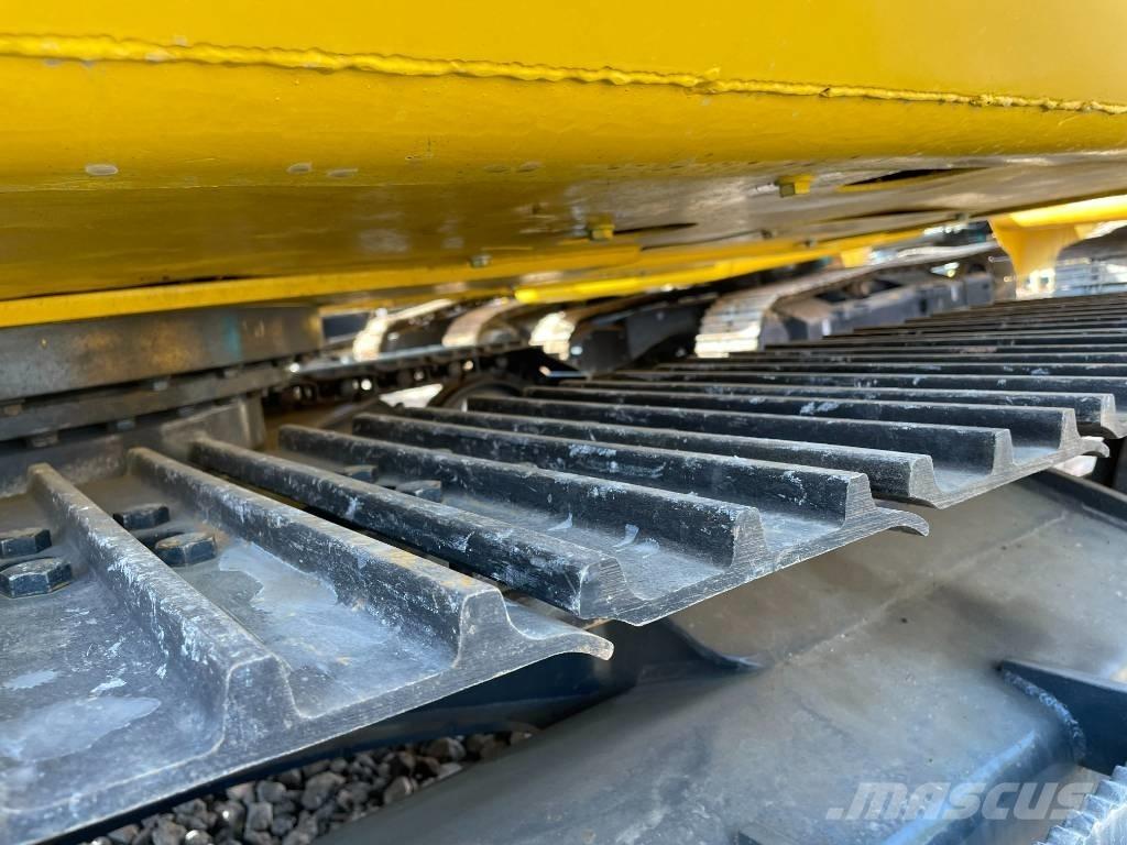 Komatsu 130-7 Верижен екскаватор