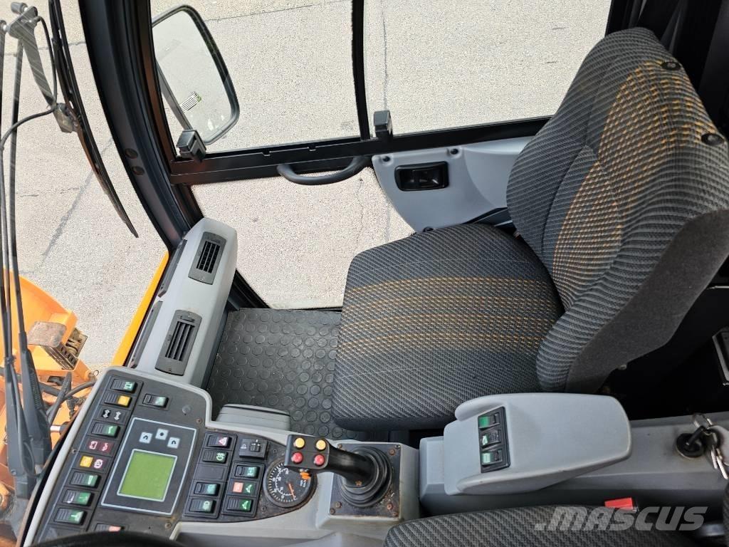 Multicar Tremo X56 Багери
