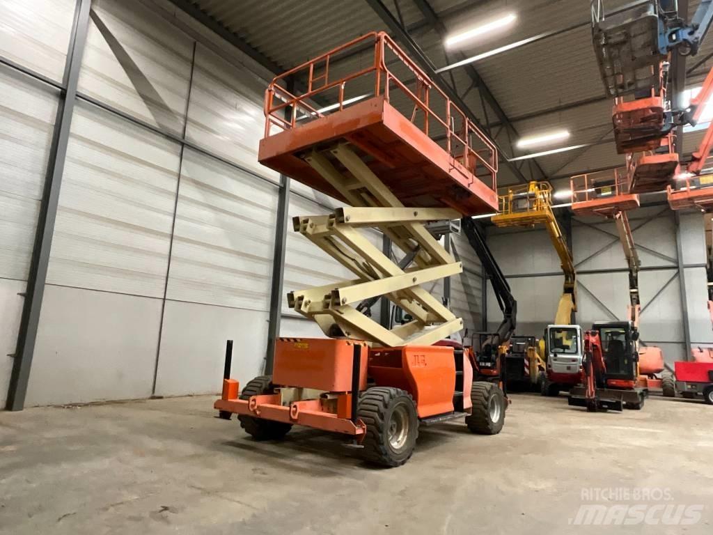 JLG 3394 RT Ножични работни платформи