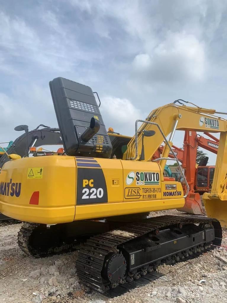Komatsu PC 220-8 Верижен екскаватор