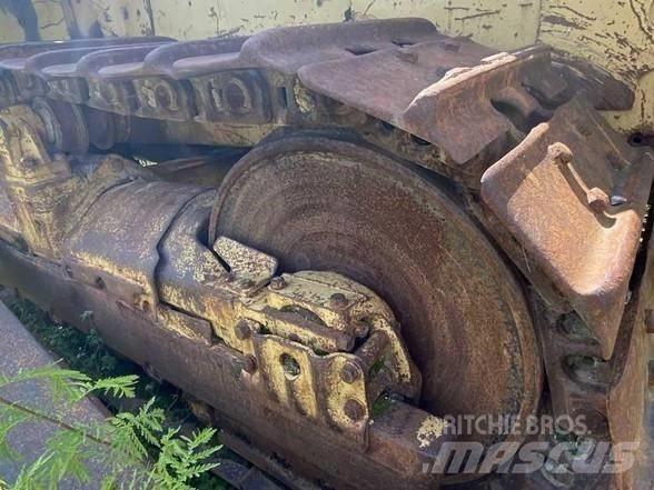 CAT D 8 K Верижни булдозери
