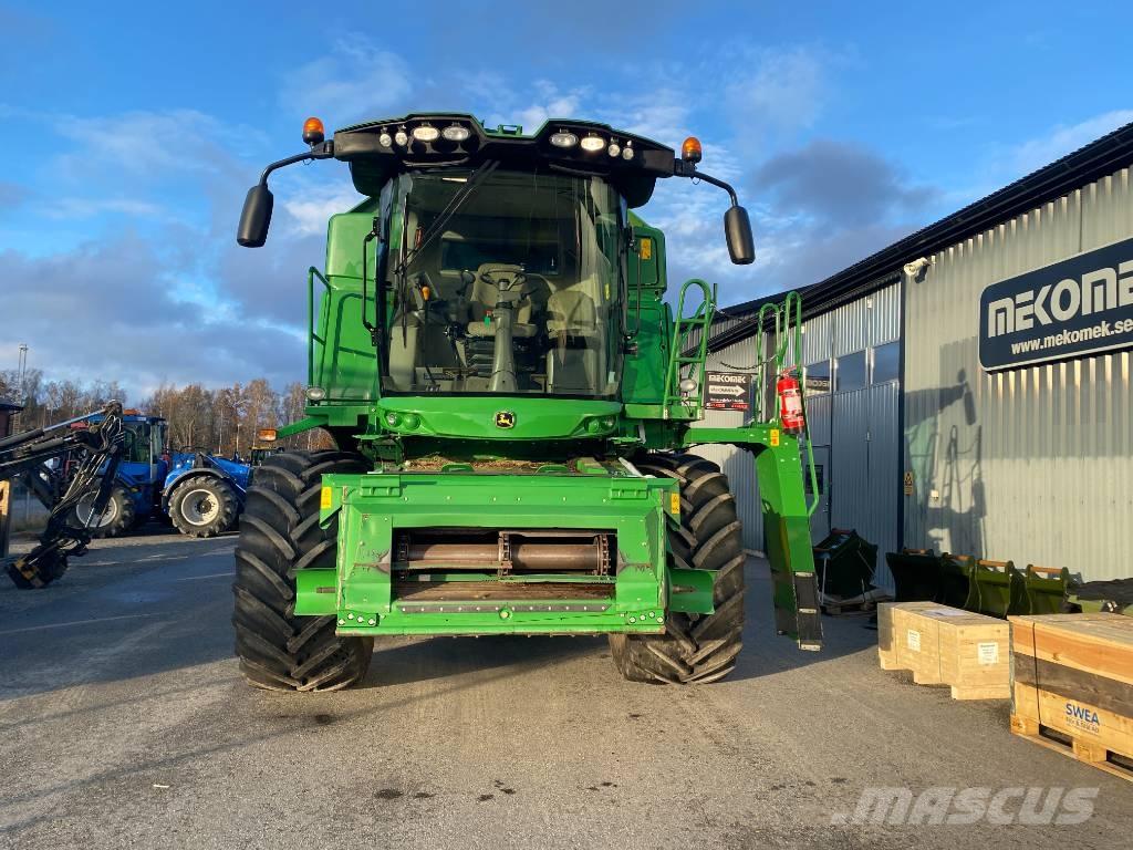 John Deere W 540i Комбайни