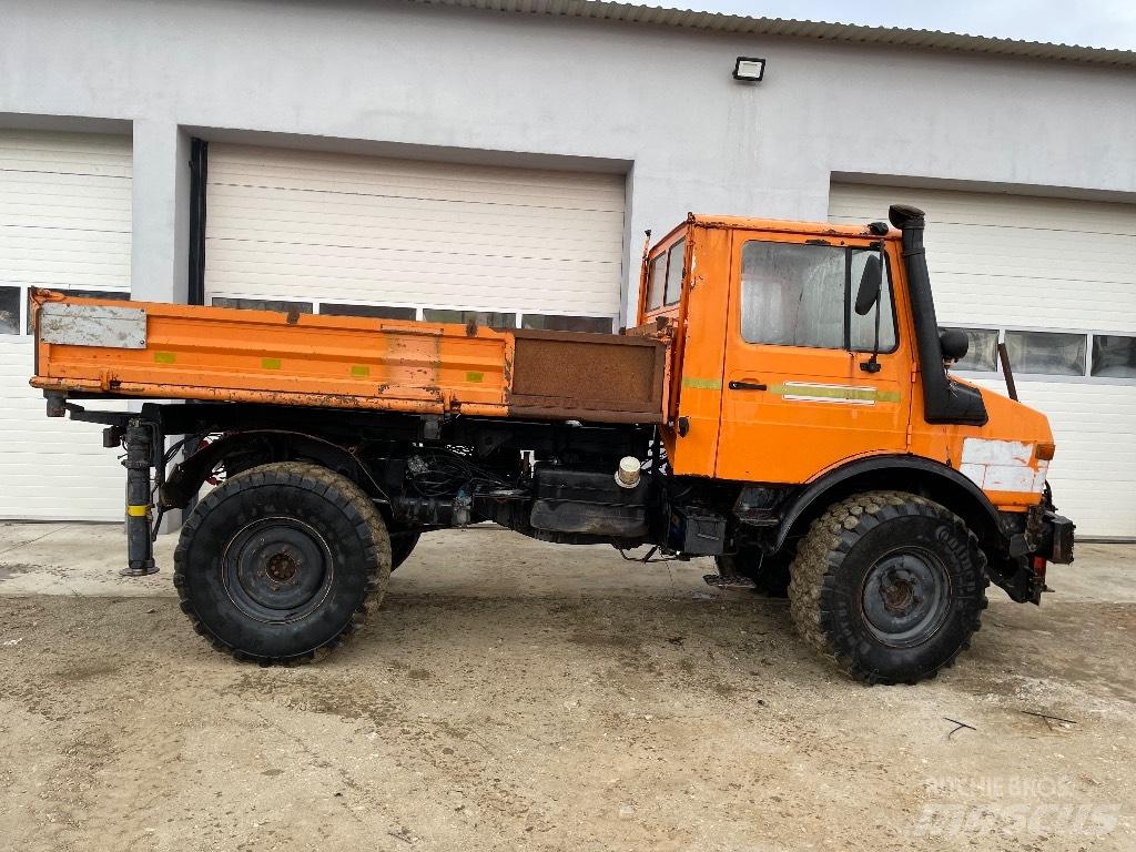 Mercedes-Benz Unimog Комунални съоражения