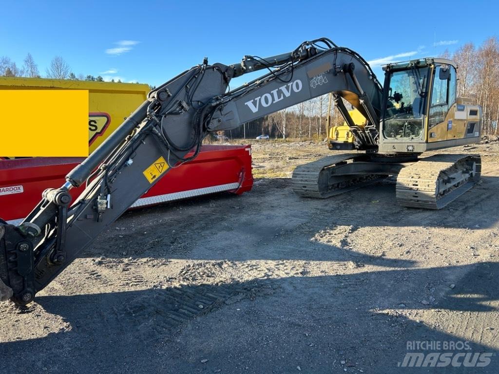 Volvo EC 220 DL Верижен екскаватор