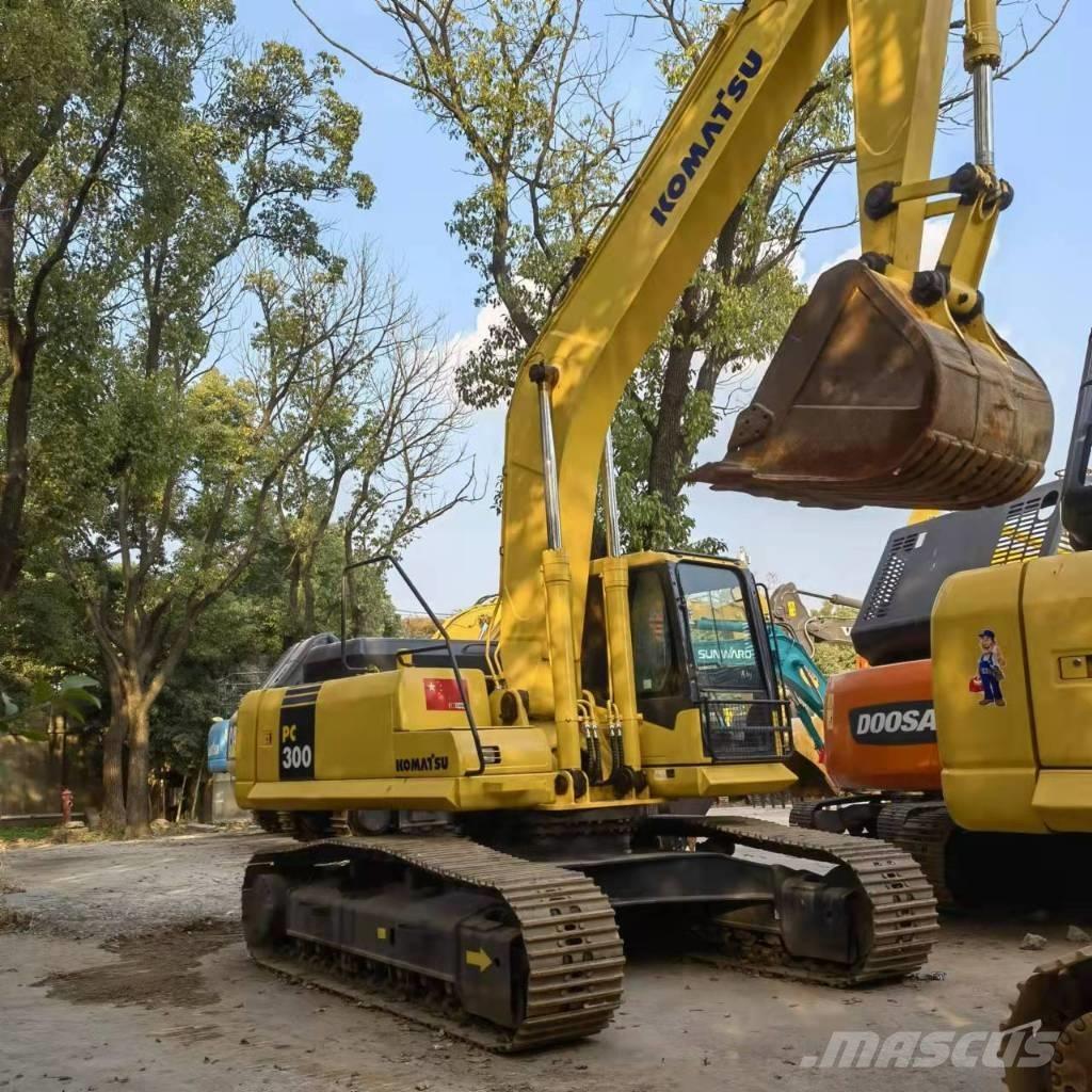 Komatsu PC 300 Верижен екскаватор