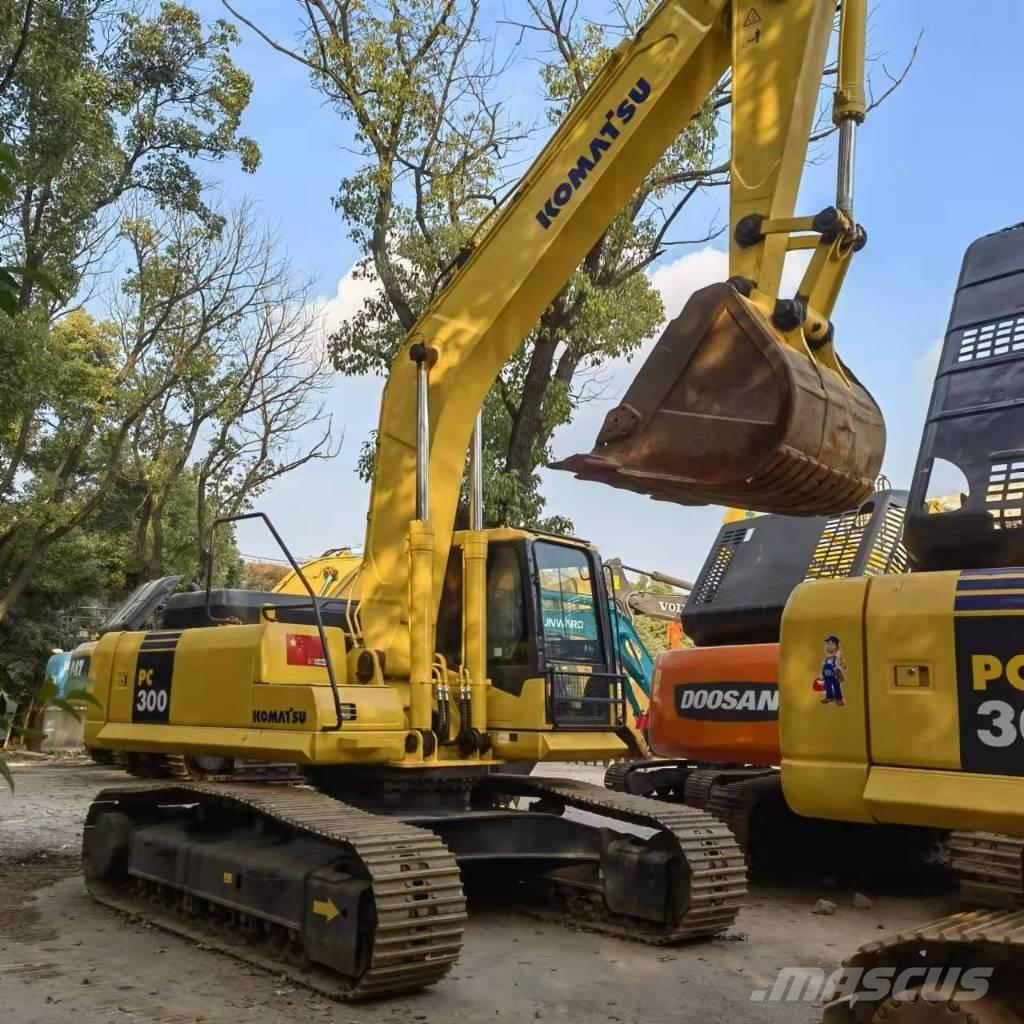 Komatsu PC 300 Верижен екскаватор